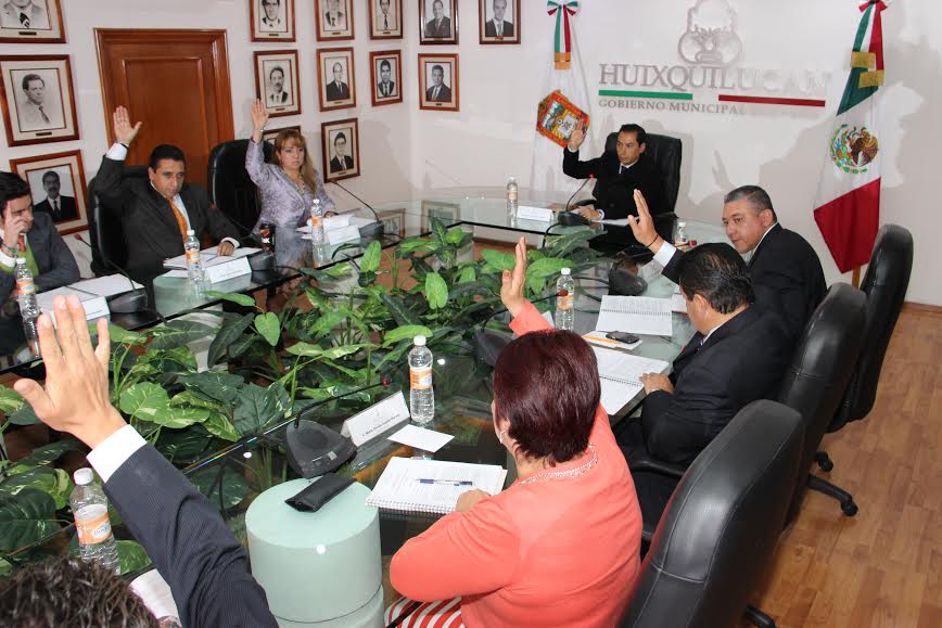 Carlos Iriarte. Cambios al Bando Municipal.