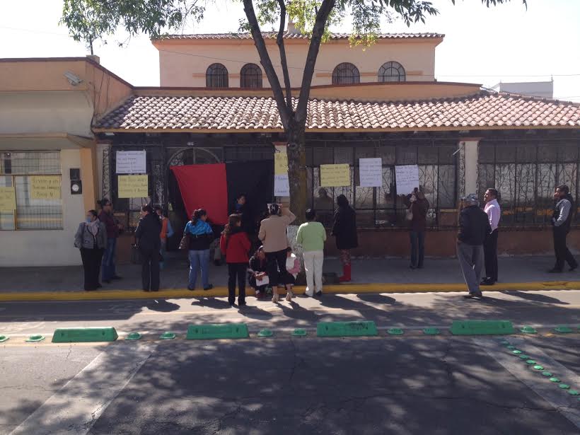 Trabajadores del PRD. En huelga.