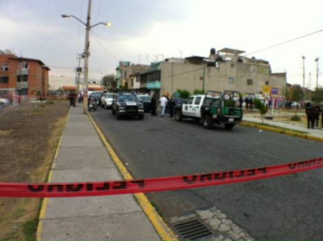 Jornada violenta. Escena cotidiana.