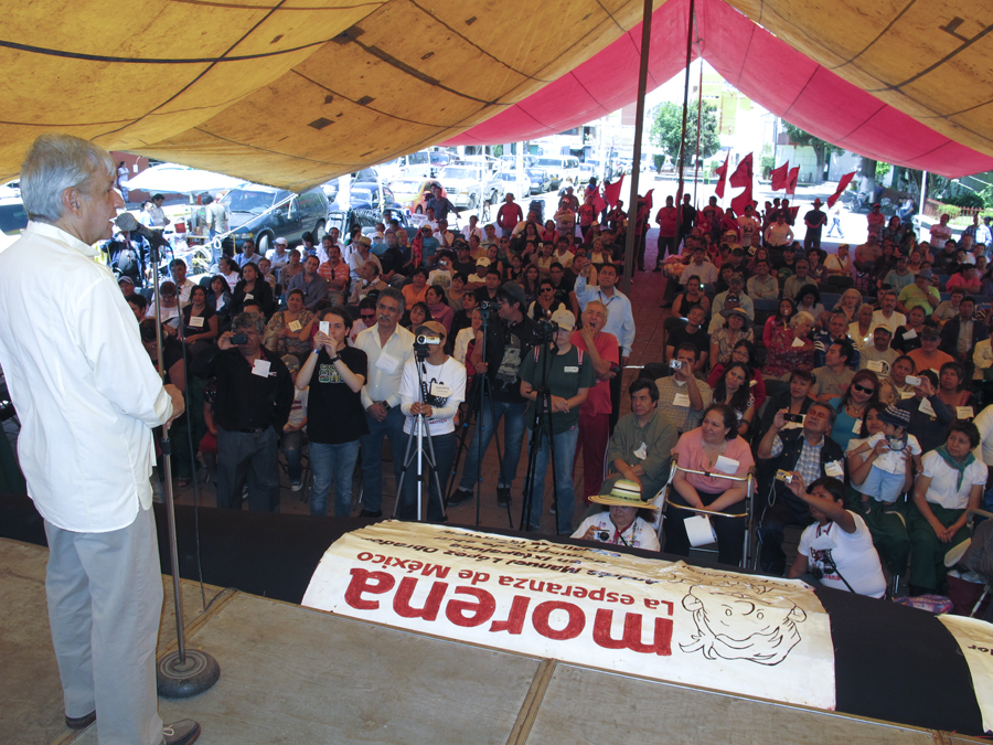 López Obrador. De gira por Edomex.