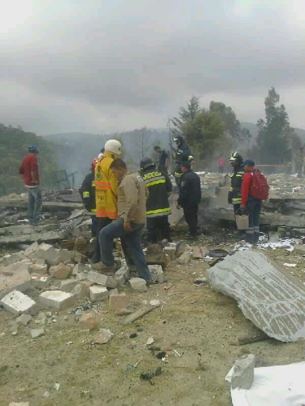Explota polvorín. Zona acordonada.