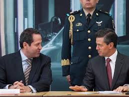 Eruviel y Peña Nieto. Foto archivo.