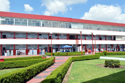 Becas a jóvenes. Universidades privadas.