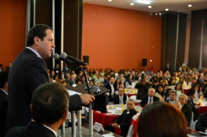 Eruviel Ávila. Reconoce problemática.