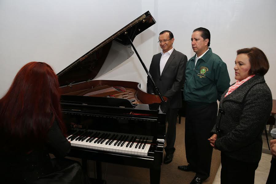 Jorge Olvera. Artes escénicas.