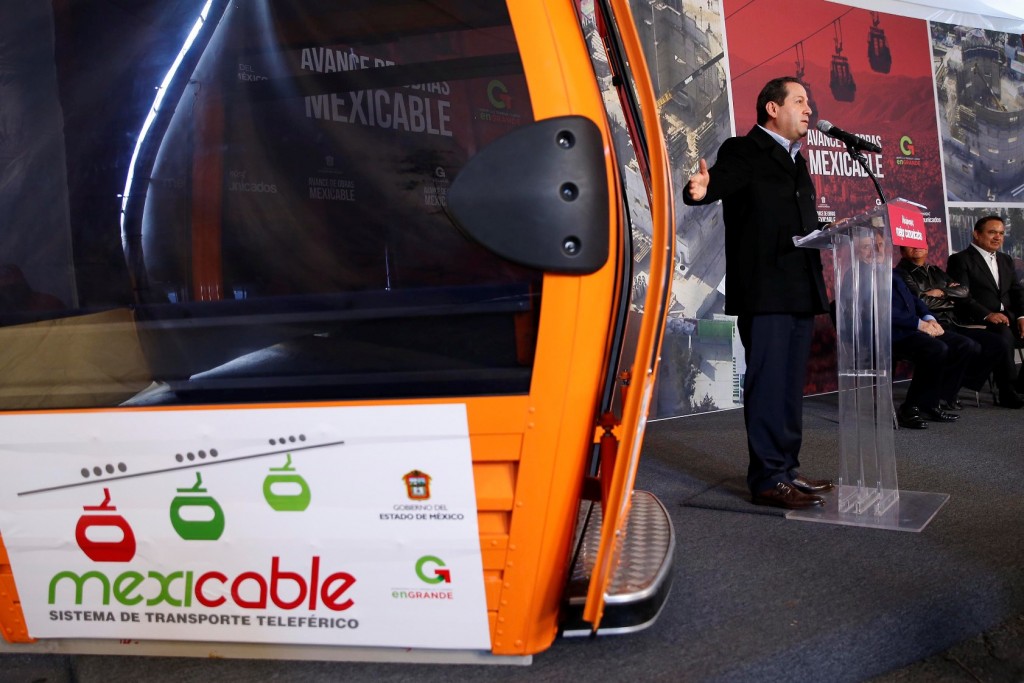 Teleférico en Ecatepec. Transporte público.