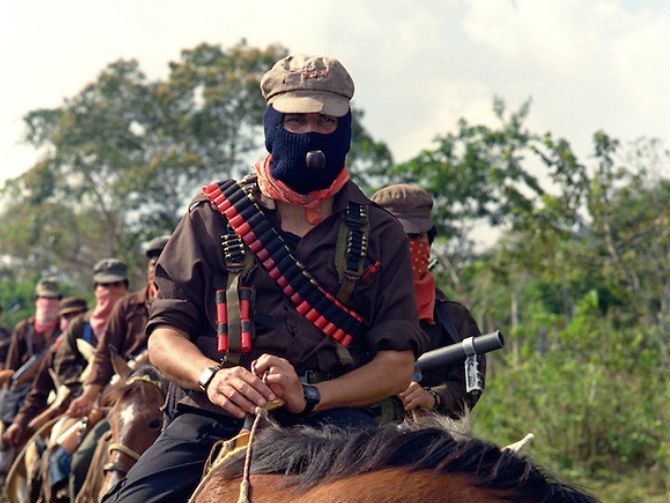 Respaldo del EZLN. Rechazo a la autopista.