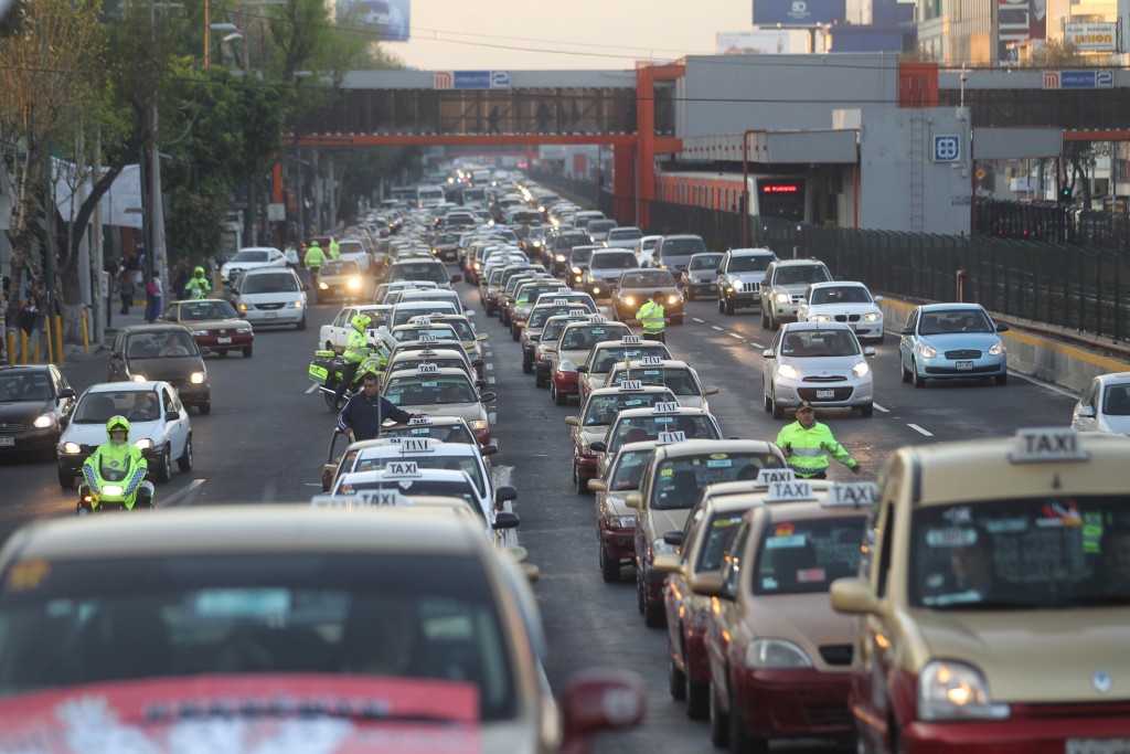 Hoy No Circula suspendido por Fin de Año