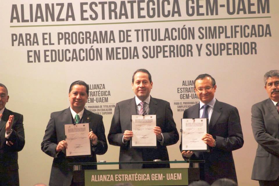 Eruviel Ávila. Apuesta a la titulación.