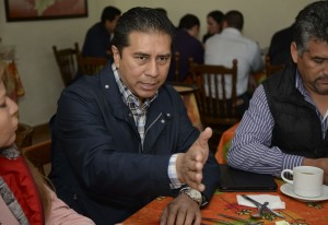 Juan Rodolfo. Por la alcaldía de Toluca.