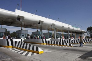 Autopista Toluca - Atlacomulco. Control de Slim. Foto Agencia MVT.