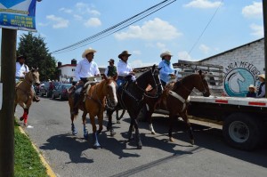 Respaldo al Campo. Cabalgata de Nueva Alianza. Foto Especial.