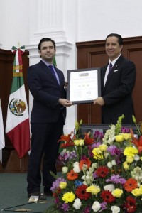 Jorge Olvera. Reconocimiento a la UAEMex. Foto Especial.