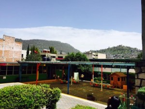 Kinder Federico Froebel. Sobre la bóveda del río Verdiguel. Foto Especial.