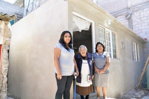 Regulariza construcciones. Gobierno de Neza. Foto Especial.